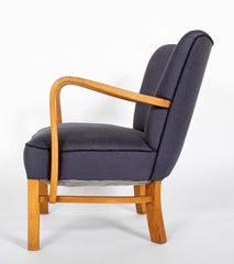 Pair of Danish Modern Armchairs by Fritz Hansen: Model 1605