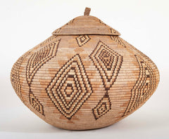 A Zulu Coiled Basket with Lid in Geometric Pattern