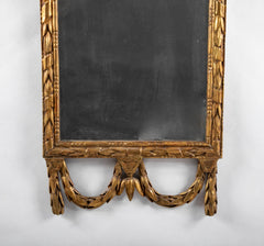 18th Century Italian Carved Giltwood Mirror