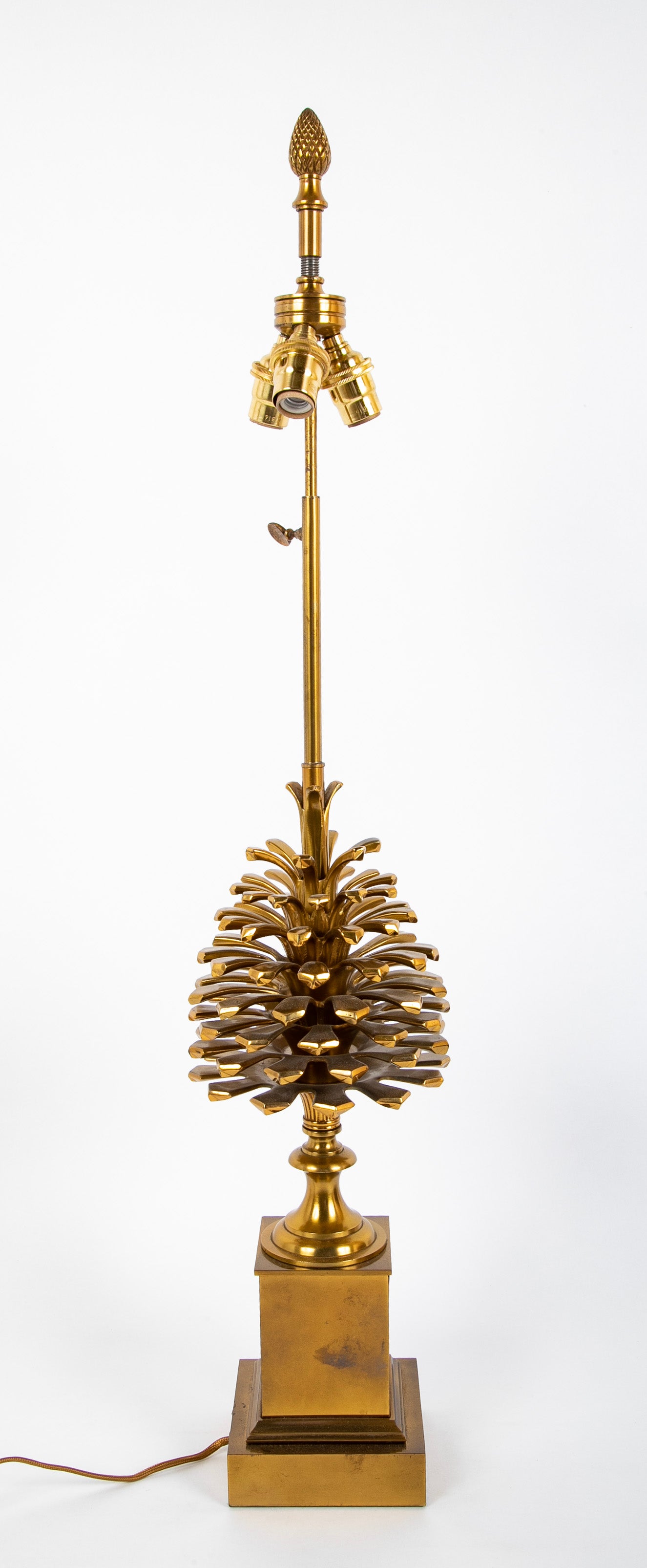 Three Light Brass Pinecone Table Lamp – Avery & Dash Collections